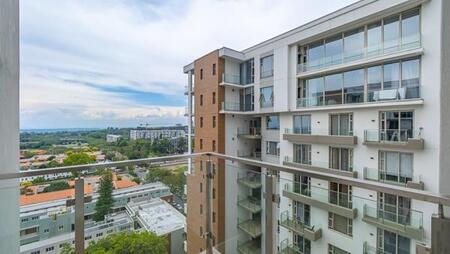 2 Bedroom Apartment in Rosebank