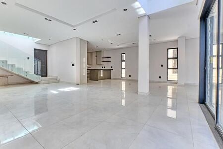 4 Bedroom Cluster in Houghton Estate