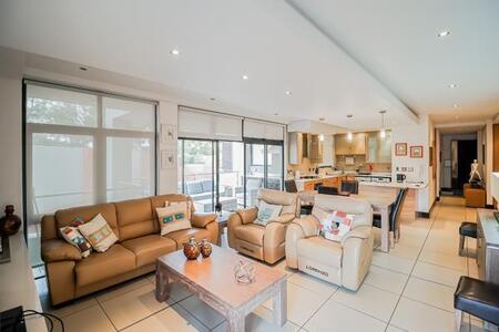 2 Bedroom Apartment in Abbotsford