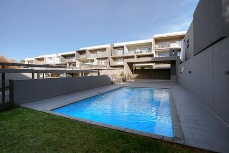 3 Bedroom Apartment in Oaklands