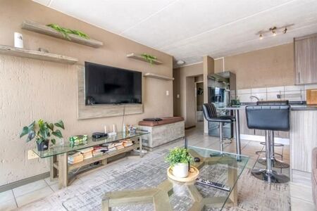 2 Bedroom Apartment in Ferndale