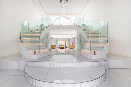 5 Bedroom House in Cedar Creek