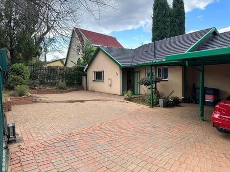 3 Bedroom House in Blairgowrie
