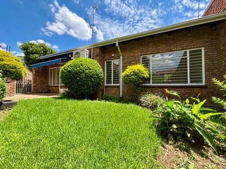 3 Bedroom Townhouse in Ferndale