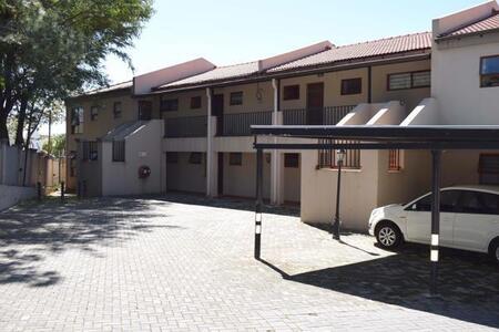 2 Bedroom Apartment in Ferndale