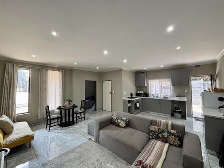 1 Bedroom Apartment in Blairgowrie