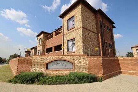 2 Bedroom Apartment in Randpark Ridge