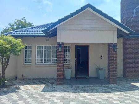 3 Bedroom House in Blairgowrie