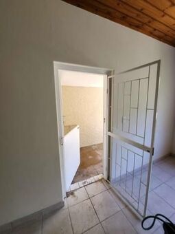 2 Bedroom Apartment in Ferndale