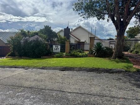 3 Bedroom House in Linden