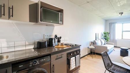 1 Bedroom Apartment in Barlow Park