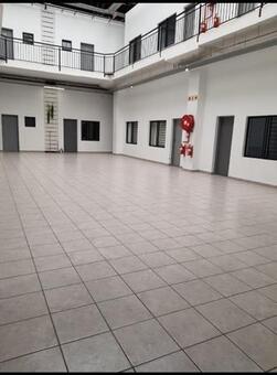 2 Bedroom Apartment in Wynberg