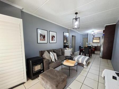 2 Bedroom Apartment in Bryanston