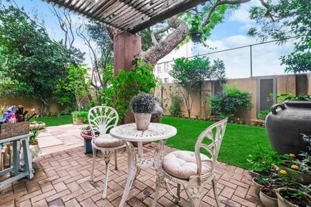 2 Bedroom Apartment in Pineslopes