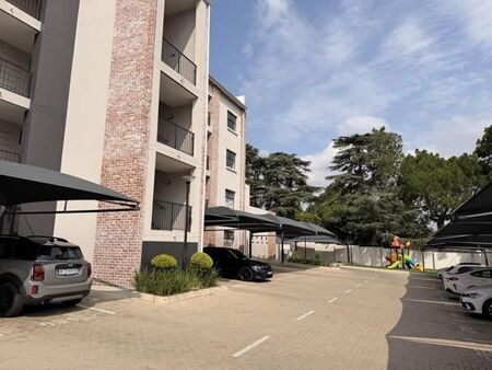 2 Bedroom Apartment in Bryanston