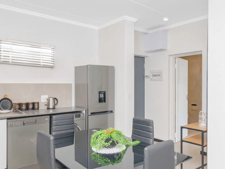 2 Bedroom Apartment in Broadacres