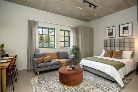 Studio Apartment in Sunninghill