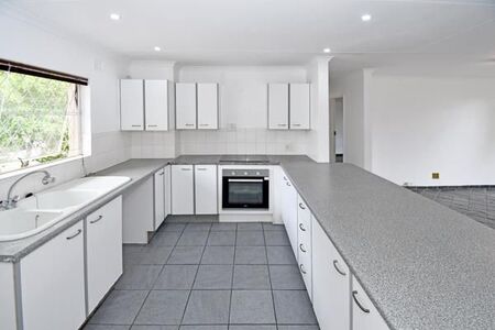 2 Bedroom Apartment in Morningside