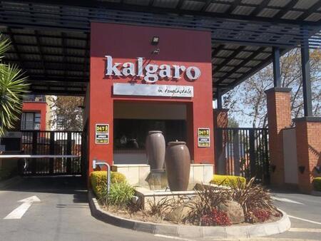 2 Bedroom Apartment in Douglasdale