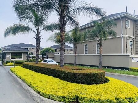 1 Bedroom Apartment in Fourways