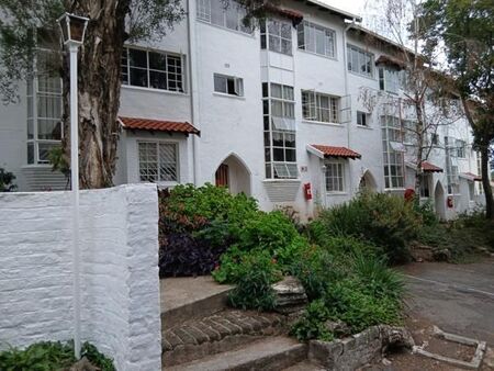 1 Bedroom Apartment in Sandton Central