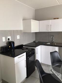 1 Bedroom House in Wynberg
