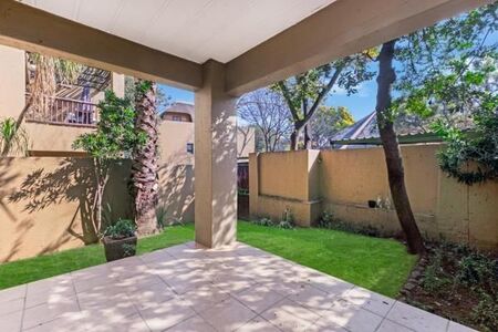 1 Bedroom Apartment in Douglasdale
