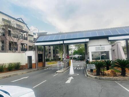 2 Bedroom Apartment in Fourways