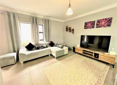 3 Bedroom Simplex in Morningside