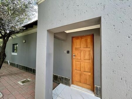 Studio apartment in Fourways