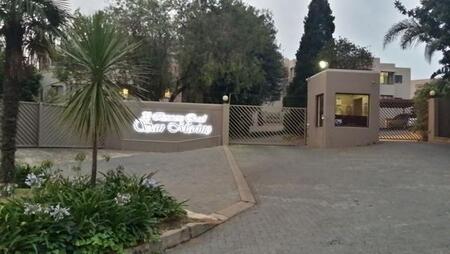 1 Bedroom Apartment in Benmore Gardens