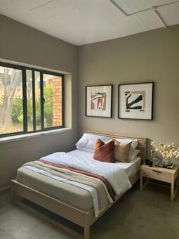 Studio Apartment in Sunninghill