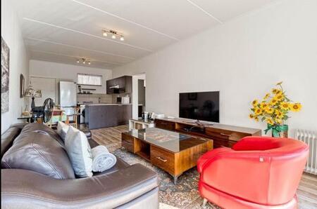 1 Bedroom Apartment in Fourways