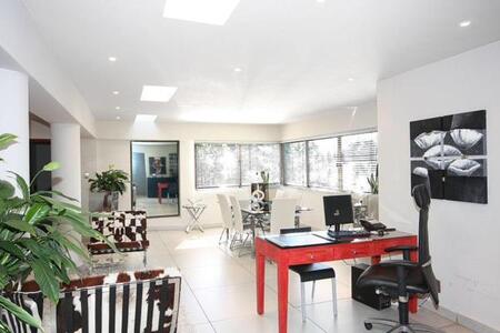 4 Bedroom Penthouse in Sandown