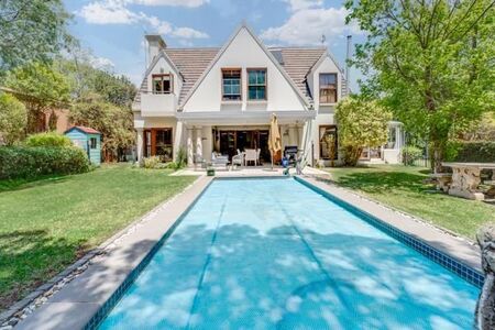4 Bedroom House in Bryanston