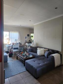 1 Bedroom Apartment in Fourways