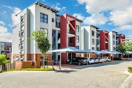 2 Bedroom Apartment in Fourways