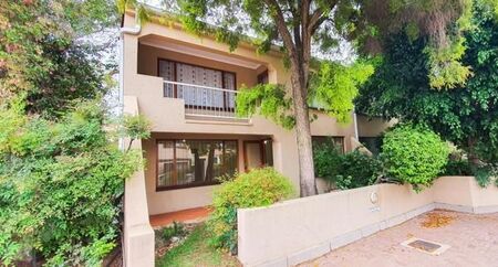 2 Bedroom Apartment in Sunninghill