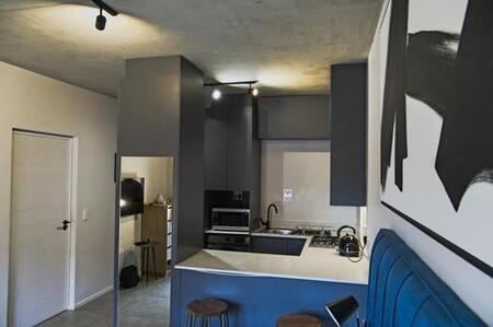 Studio apartment in Hyde Park