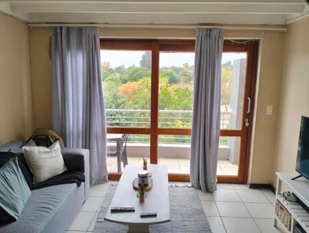 1 Bedroom Apartment in Sunninghill