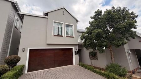 3 Bedroom Townhouse in Bryanston