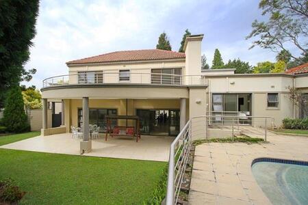 5 Bedroom House in Atholl