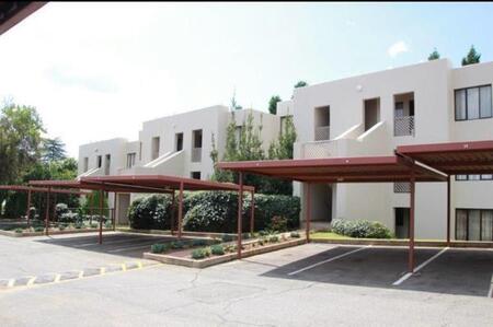 1 Bedroom Apartment in Benmore Gardens