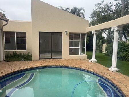 3 Bedroom Cluster in River Club