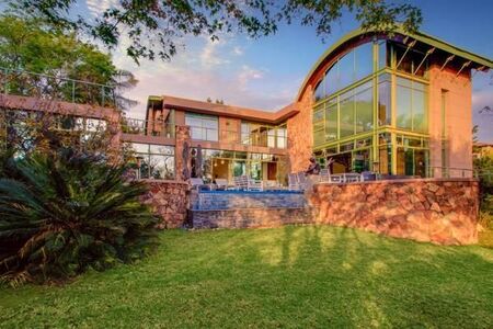 3 Bedroom House in Fourways Gardens