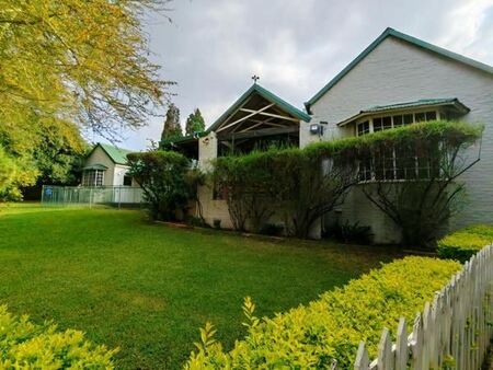 4 Bedroom House in Hurlingham Manor