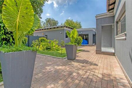 3 Bedroom House in Fourways