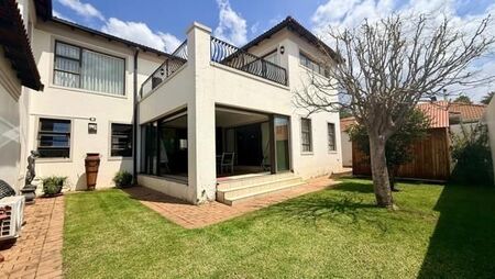 4 Bedroom Cluster in Fourways