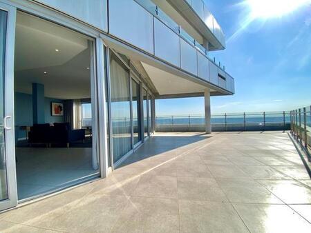 3 Bedroom Apartment in Benmore Gardens