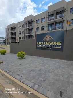 1 Bedroom Apartment in Sandton Central